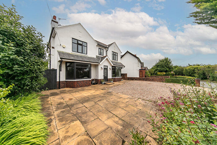 4 Bedroom Detached House For Sale In No., Oldfield Carr Lane, Poulton-le-Fylde, Lancs, FY6
