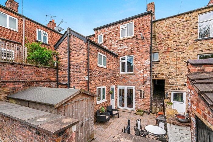 3 Bedroom Terraced House For Sale In Brock Street, Macclesfield, SK10