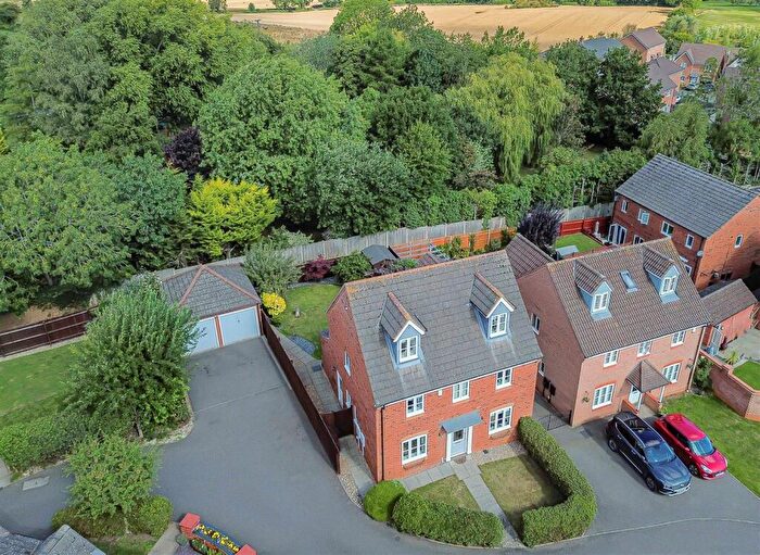 6 Bedroom Detached House For Sale In Fairway Meadows, Ullesthorpe, Lutterworth, LE17