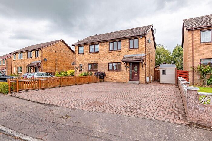 3 Bedroom Semi-Detached House For Sale In Castle View, Newmains, ML2