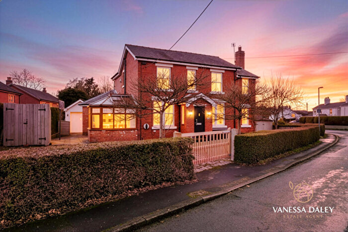 4 Bedroom Detached House For Sale In Catforth Road, Preston, PR4