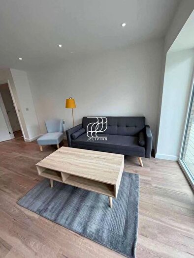 1 Bedroom Flat To Rent In London, NW9