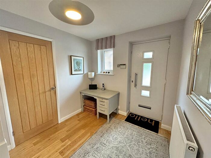 4 Bedroom Detached House For Sale In Hall Farm Crescent, Broughton Astley, Leicester, LE9