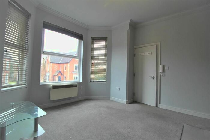1 Bedroom Flat To Rent In Clyde Road, Manchester, M20