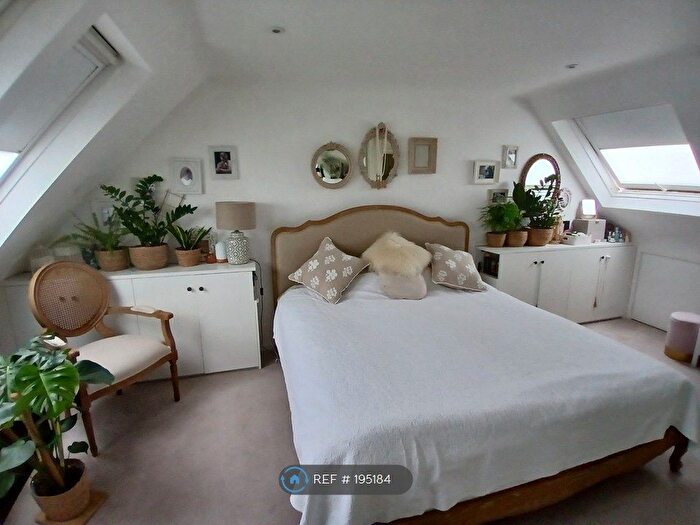 4 Bedroom Terraced House To Rent In Vanneck Square, Putney, SW15