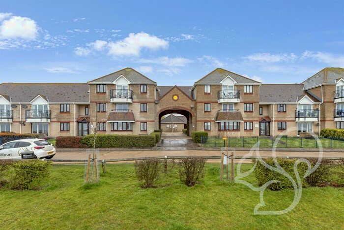 2 Bedroom Apartment For Sale In Victoria Esplanade, West Mersea, CO5