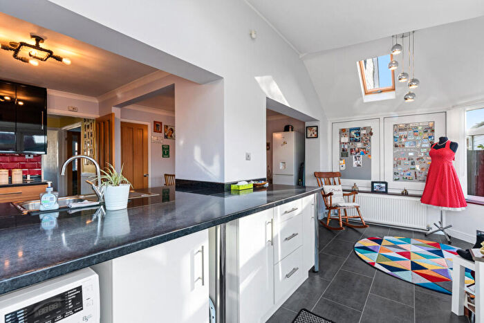 4 Bedroom Detached House For Sale In Orchard Street, Bedworth, CV12