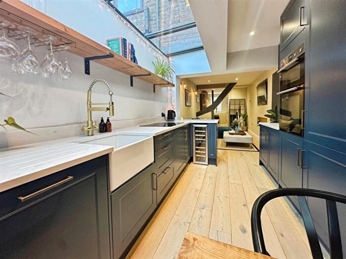 2 Bedroom Semi Detached House For Sale In Morton Street, Leamington Spa, CV32