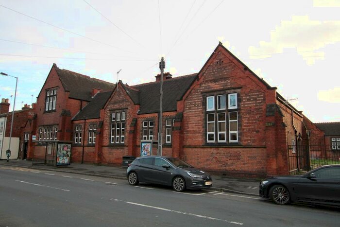 2 Bedroom Flat To Rent In Waterloo Street, Burton-On-Trent, DE14