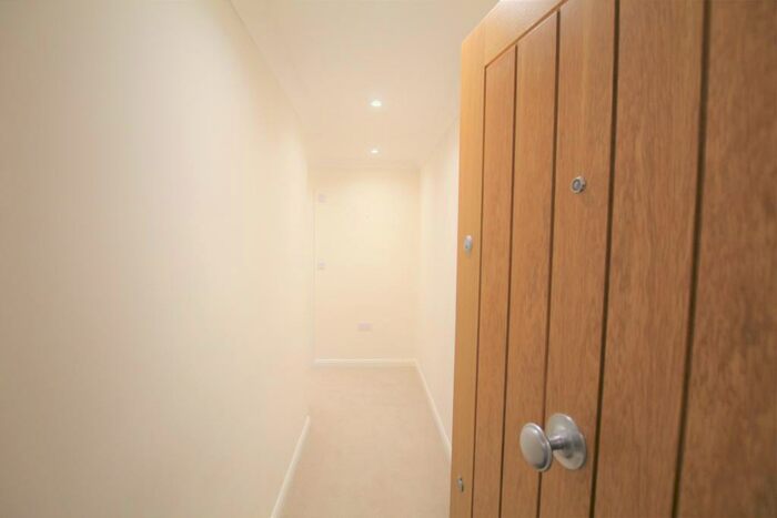 1 Bedroom Flat To Rent In Wayside Court, (), Horley, RH6