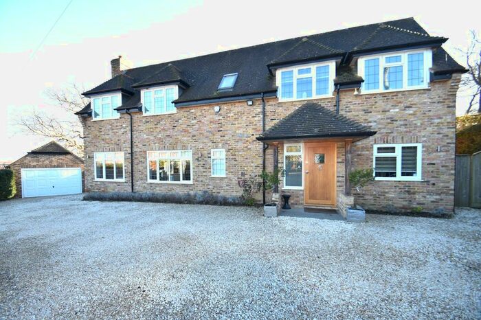 4 Bedroom Detached House For Sale In Bakers Wood, Denham, Buckinghamshire, UB9