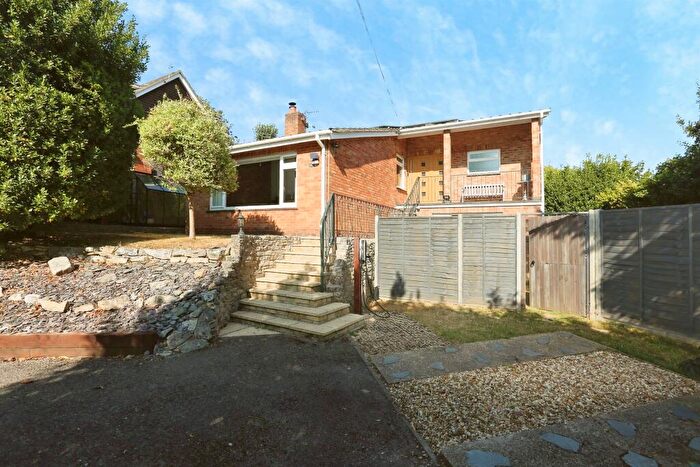 4 Bedroom Detached House For Sale In Spring Road, Southampton, SO19