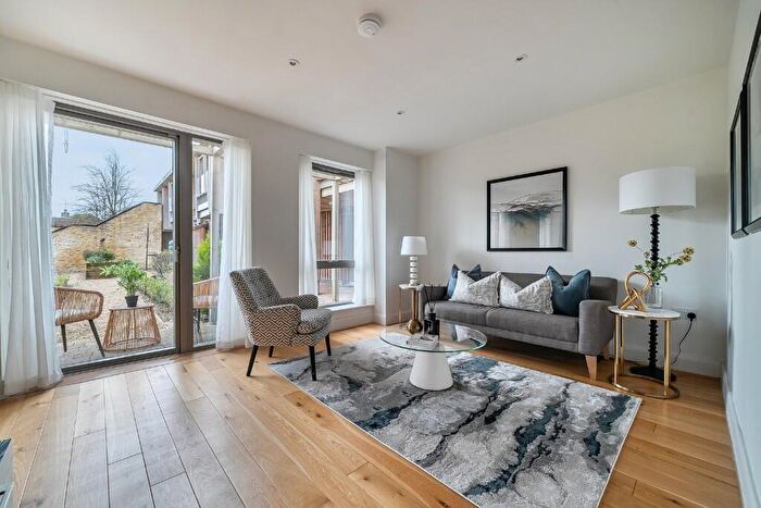 1 Bedroom Apartment To Rent In Cirencester Road, Tetbury, Gloucestershire, GL8