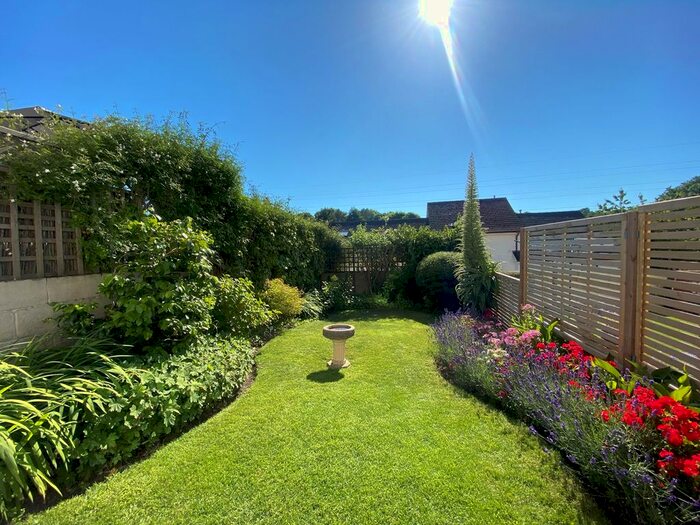 2 Bedroom Property To Rent In Fore Street, Kingsbridge, TQ7