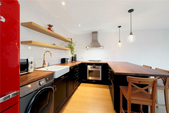 2 Bedroom Flat For Sale In Charlotte Street, Glasgow, Lanarkshire, G1