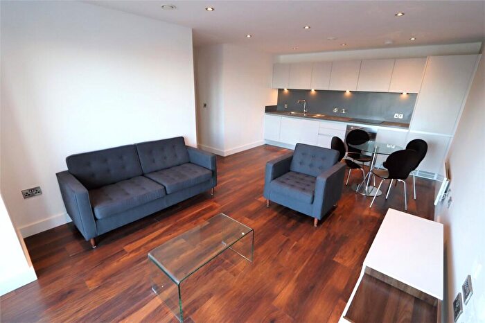 2 Bedroom Apartment To Rent In Block B Wilburn Basin, Ordsall Lane, Salford, M5