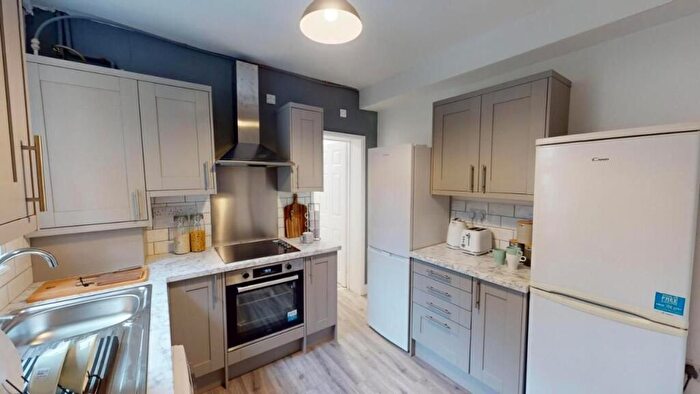 6 Bedroom House To Rent In Queens Road, Beeston, Nottingham, Nottinghamshire, NG9