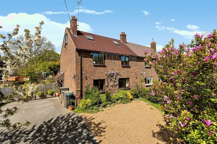 3 Bedroom Semi-Detached House For Sale In Back Lane, Shipbourne, Tonbridge, Kent, TN11