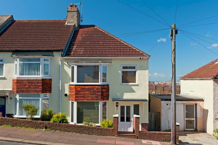 3 Bedroom Semi-Detached House To Rent In Carlyle Avenue, Brighton, BN2