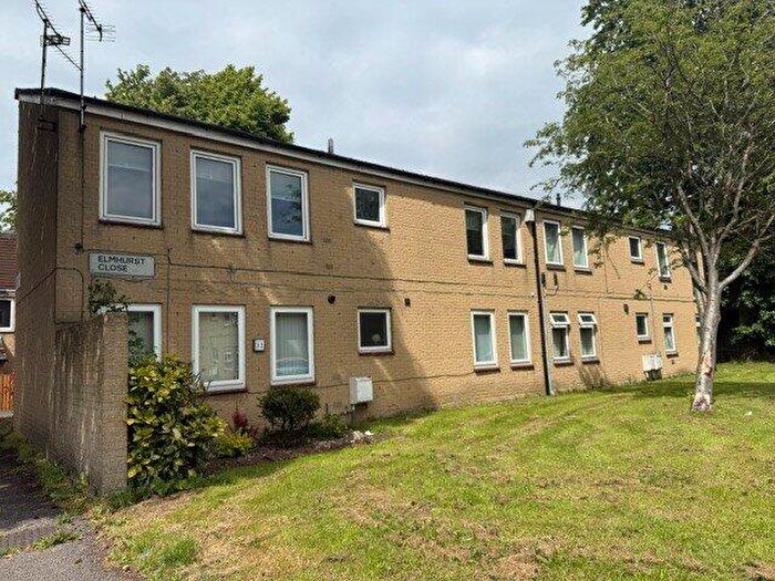 1 Bedroom Flat To Rent In Elmhurst Close, Leeds, West Yorkshire, Uk, LS17