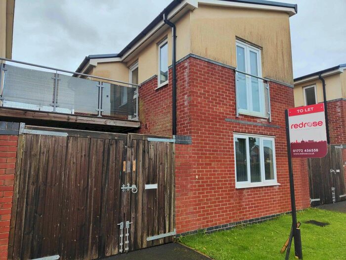2 Bedroom Link Detached House To Rent In Barlow Close, Buckshaw Village, Chorley, PR7