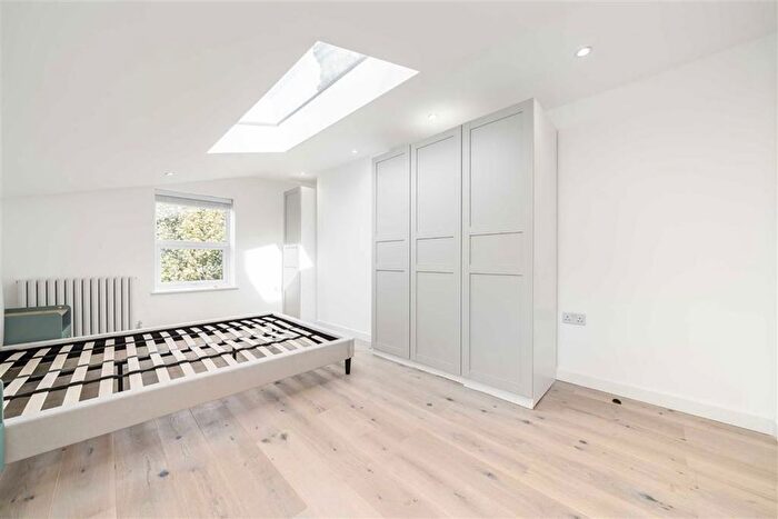 1 Bedroom Flat To Rent In Charlton Road, London, SE3