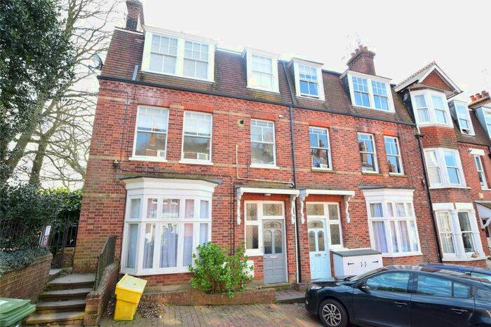 1 Bedroom Flat To Rent In Grove Avenue, Tunbridge Wells, Kent TN1
