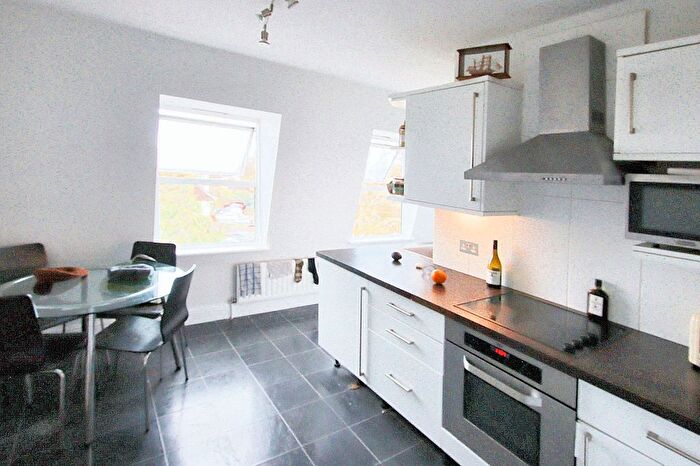 1 Bedroom Flat To Rent In Bromley Road, Beckenham, BR3