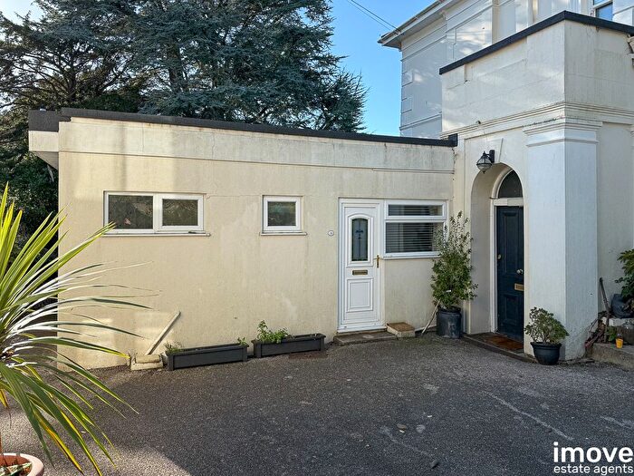 1 Bedroom Flat For Sale In Villa Paradiso, Higher Warberry Road, Torquay, TQ1