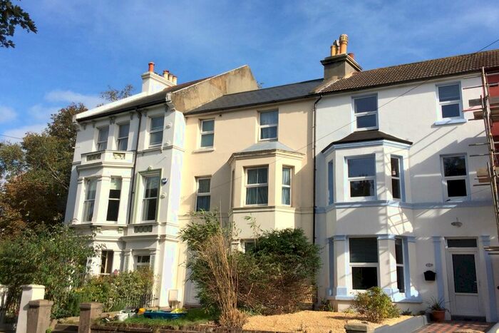 3 Bedroom Terraced House To Rent In London Road, St. Leonards-On-Sea, East Sussex, TN37