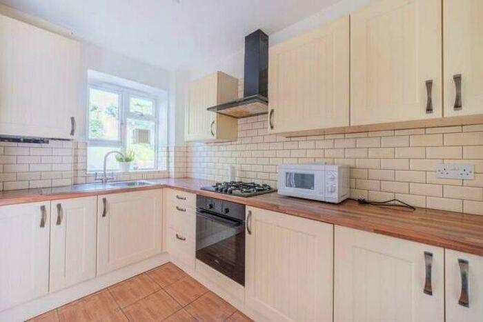 Flat To Rent In Boone Street London, SE13