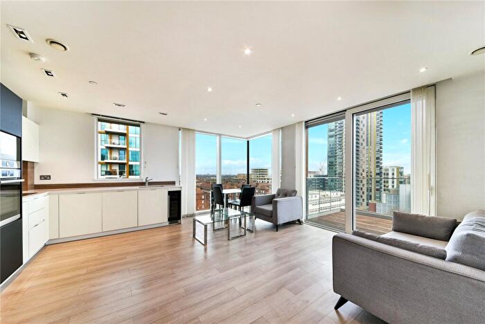 1 Bedroom Apartment To Rent In The Parkhouse, Kayani Avenue, London, N4