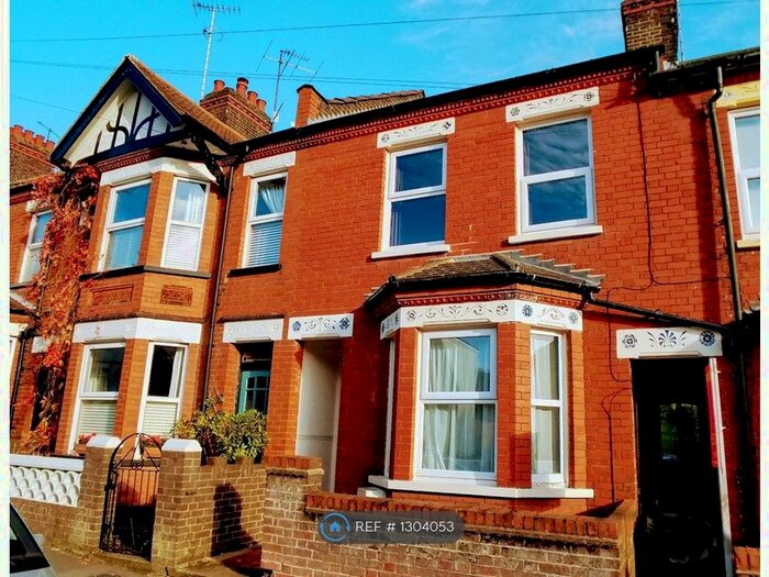 2 Bedroom Terraced House To Rent In Talbot Road, Luton LU2