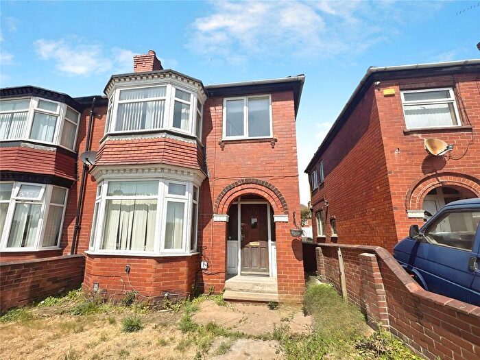 3 Bedroom Semi-Detached House To Rent In Rufford Road, Doncaster, DN4