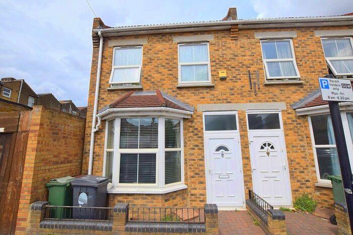 4 Bedroom Property To Rent In Sidmouth Road, Leyton, E10
