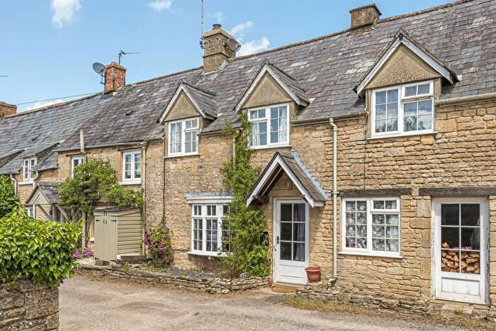 1 Bedroom Cottage To Rent In Milton-under-wychwood, Chipping Norton, OX7