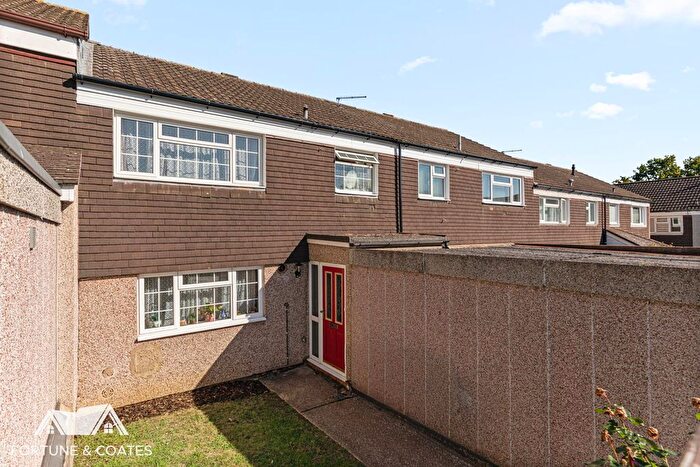 3 Bedroom Terraced House For Sale In Tithelands, Harlow, CM19