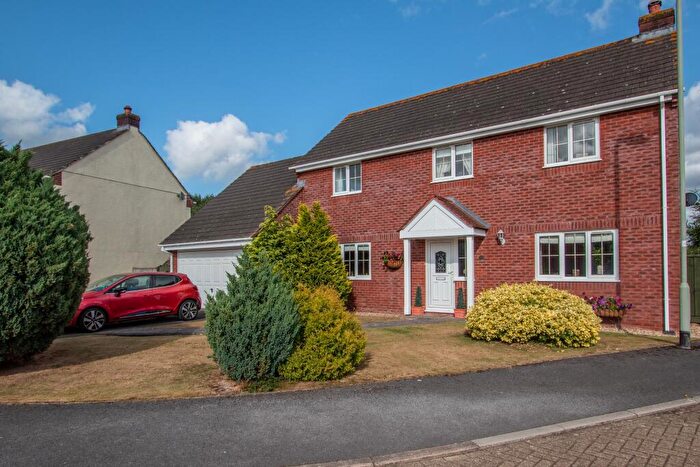 4 Bedroom Detached House For Sale In Hazel Grove, Rockbeare, EX5