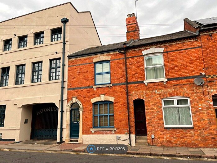 4 Bedroom Terraced House To Rent In Clare Street, Northampton, NN1
