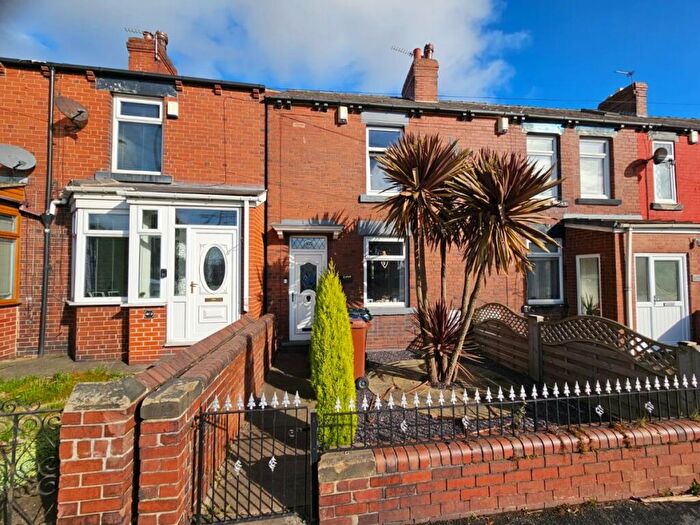2 Bedroom House To Rent In Wakefield Road, Barnsley, S71