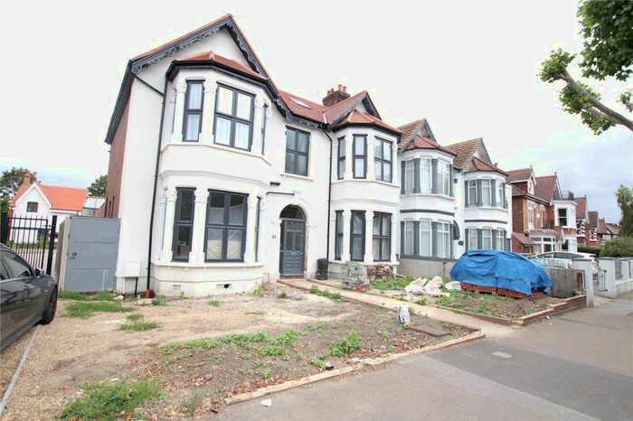 4 Bedroom Flat To Rent In Aldersbrook Road, Ground Floor Flat, Wanstead, London, E12