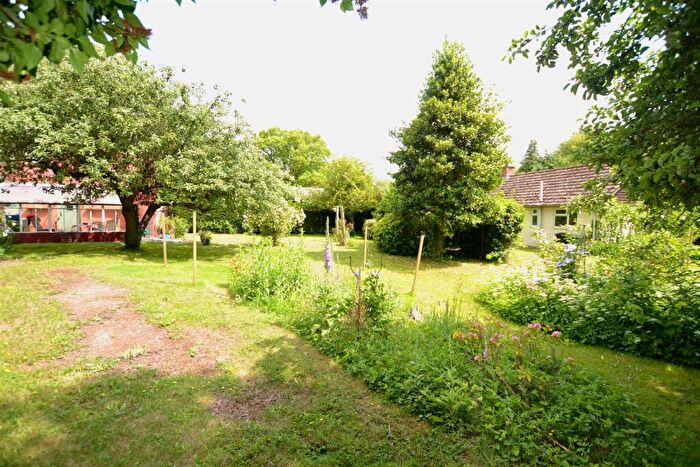 2 Bedroom Detached House For Sale In Mill Street, Leominster, HR6