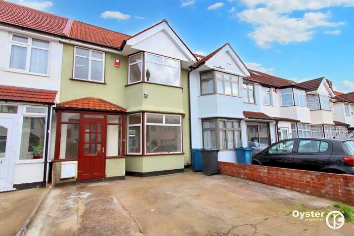 3 Bedroom Terraced House To Rent In Ruskin Gardens, Harrow, HA3