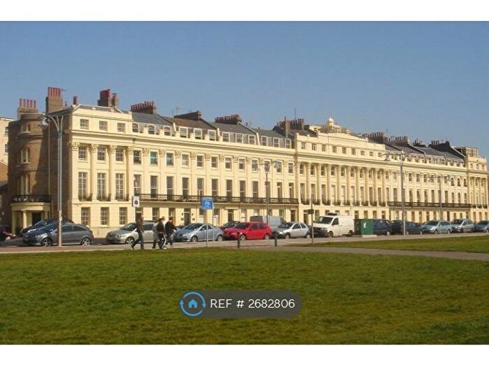 3 Bedroom Flat To Rent In Brunswick Terrace, Hove, BN3