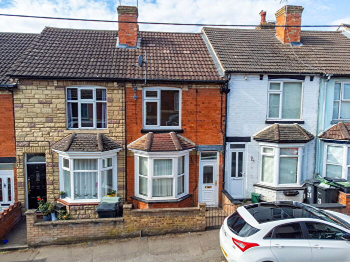 2 Bedroom Terraced House To Rent In Jubilee Street, Irthlingborough, NN9