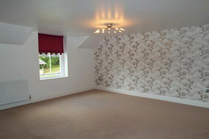 3 Bedroom Flat To Rent In The Towers, Bishop Auckland, DL14