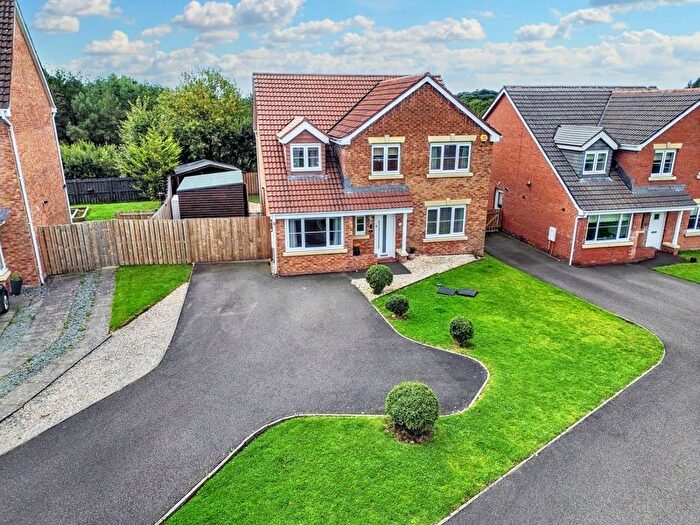 5 Bedroom Detached House For Sale In Hopepark Drive, Cumbernauld, G68