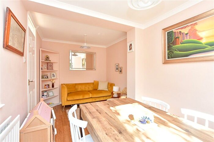 4 Bedroom End Terrace House For Sale In The Maltings, Rainham, Gillingham, Kent, ME8