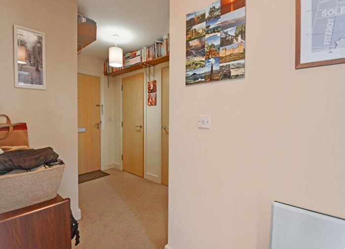 1 Bedroom Flat For Sale In Oakwood Close, London, SE13