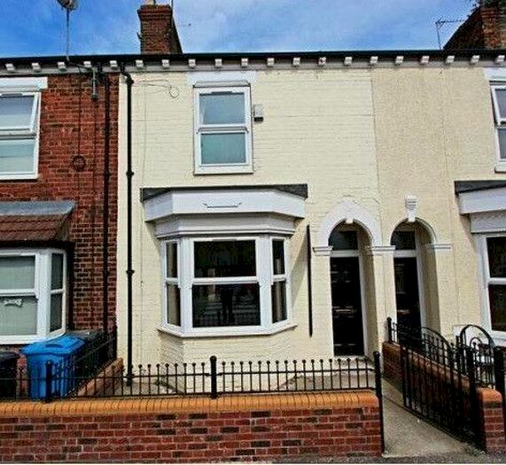 3 Bedroom Terraced House To Rent In Hawthorn Avenue, Hull, Yorkshire, HU3